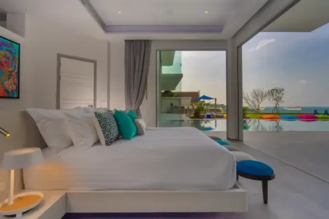 Chalet de 5 dormitorios en Phuket, Tailandia № 107581 - foto 17