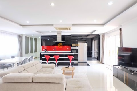 Estudio en Pattaya, Tailandia № 132165 - foto 9