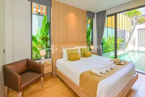 Casa de 3 dormitorios en Nai Harn Beach, Tailandia № 131559 - foto 8