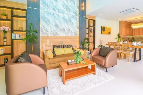 Casa de 3 dormitorios en Nai Harn Beach, Tailandia № 131559 - foto 4
