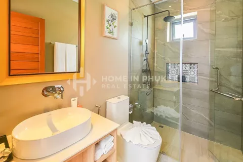 Casa de 3 dormitorios en Nai Harn Beach, Tailandia № 131559 - foto 11