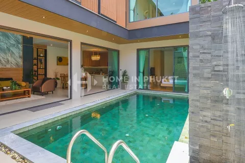 Casa de 3 dormitorios en Nai Harn Beach, Tailandia № 131559 - foto 2