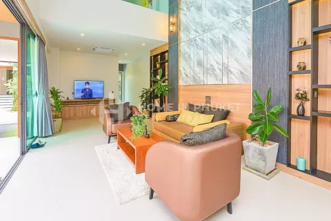 Casa de 3 dormitorios en Nai Harn Beach, Tailandia № 131559 - foto 5