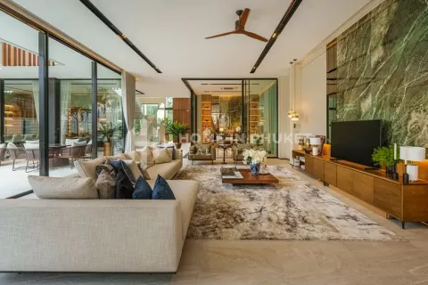 Casa de 4 dormitorios en Phuket, Tailandia № 131105 - foto 6