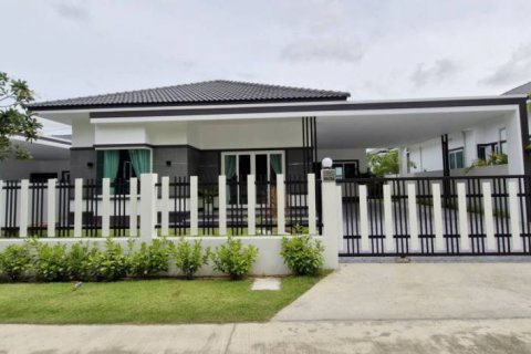 Villa in Pattaya, Thailand 3 Schlafzimmer № 119834 - Foto 10