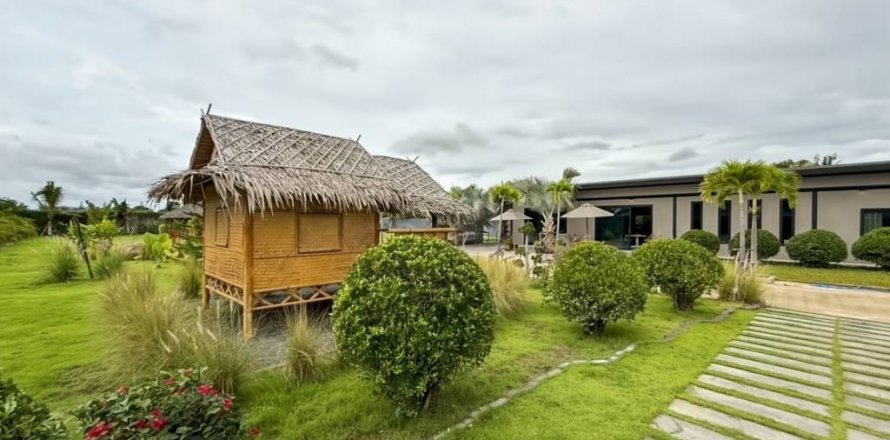 Villa in Pran Buri, Thailand 1 Schlafzimmer № 144451