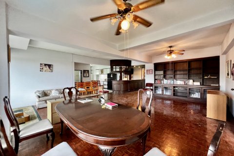 Apartamento de 2 dormitorios en Pattaya, Tailandia № 101353 - foto 11