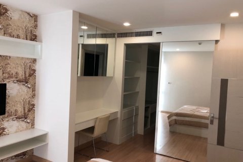 Apartamento de 3 dormitorios en Pattaya, Tailandia № 101350 - foto 14