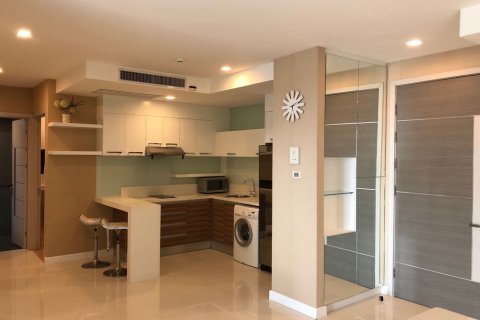 Apartamento de 3 dormitorios en Pattaya, Tailandia № 101350 - foto 9