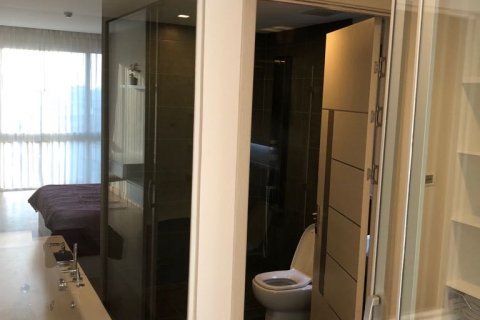 Apartamento de 3 dormitorios en Pattaya, Tailandia № 101350 - foto 18