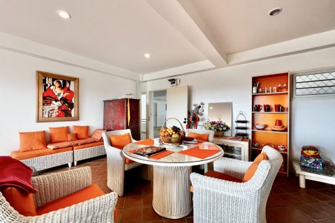 Apartamento de 2 dormitorios en Pattaya, Tailandia № 101355 - foto 14