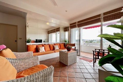 Apartamento de 2 dormitorios en Pattaya, Tailandia № 101355 - foto 9