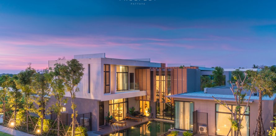 Chalet de 4 dormitorios en Pattaya, Tailandia № 101464