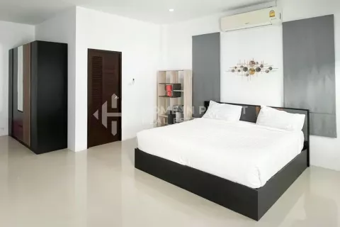 Casa de 3 dormitorios en Rawai, Tailandia № 131722 - foto 5