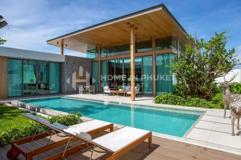 Haus in Phuket, Thailand 4 Schlafzimmer № 131720