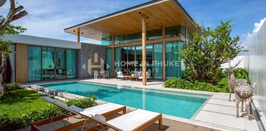 Casa de 4 dormitorios en Phuket, Tailandia № 131720