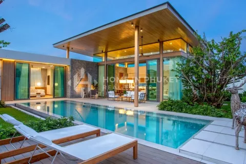 Casa de 3 dormitorios en Phuket, Tailandia № 131718 - foto 29