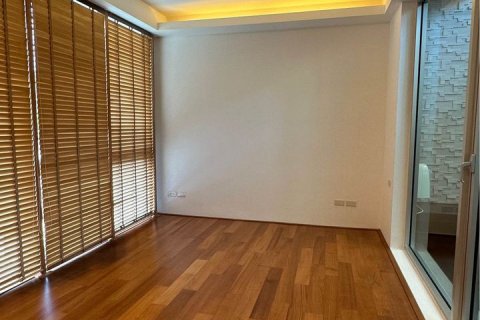 Adosado de 3 dormitorios en Bangkok, Tailandia № 80494 - foto 7