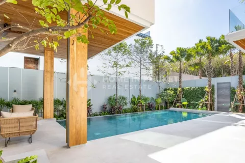 บ้านในภูเก็ต, ประเทศไทย 4 ห้องนอน № 131696 - รูปถ่าย 3