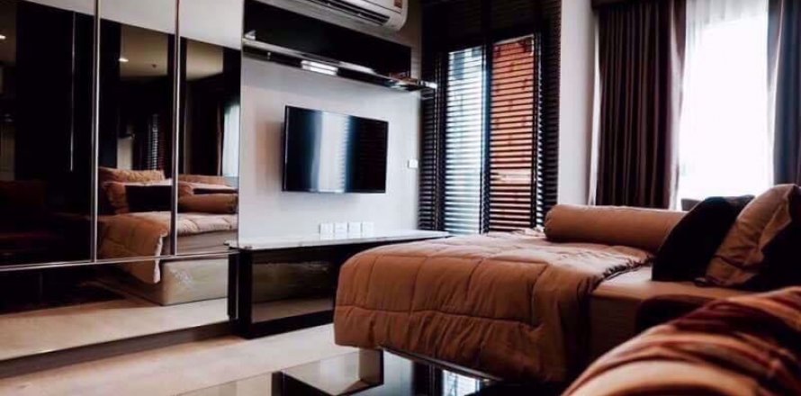 Studio dans le Condo à Bangkok, Thaïlande à Rhythm Sukhumvit 36-38 № 77933