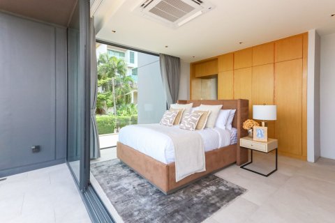 Villa in Rawai, Thailand 4 Schlafzimmer № 74594 - Foto 8