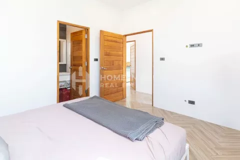 Casa de 3 dormitorios en Phuket, Tailandia № 131319 - foto 12
