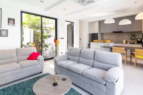 Casa de 3 dormitorios en Phuket, Tailandia № 131319 - foto 3