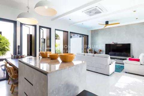 Casa de 3 dormitorios en Phuket, Tailandia № 131319 - foto 5