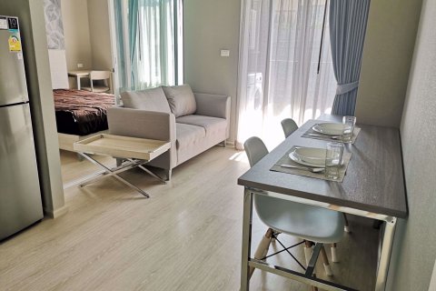 Condo à Bangkok, Thaïlande, 1 chambre à Chapter One ECO Ratchada - Huaikwang  № 77500