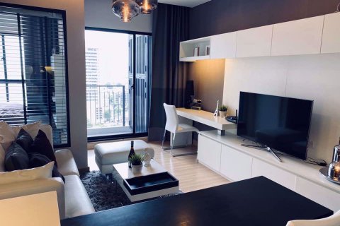 Condominio de 1 dormitorio en Khlong San, Bangkok, Tailandia № 76308 - foto 3