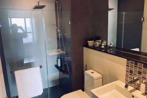 Condominio de 1 dormitorio en Khlong San, Bangkok, Tailandia № 76308 - foto 7