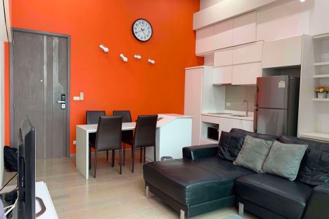 Condominio de 1 dormitorio en Ratchathewi, Bangkok, Tailandia № 76307 - foto 4