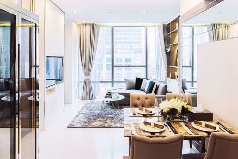 Condominio de 1 dormitorio en Sathon, Bangkok, Tailandia № 76309 - foto 2