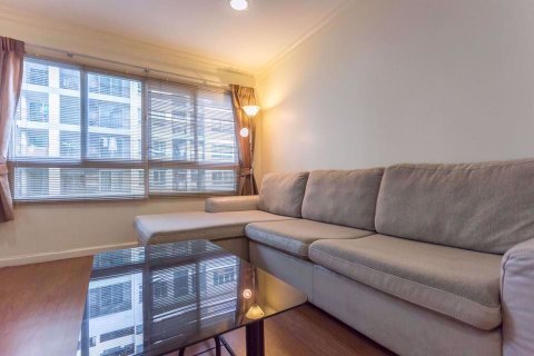 Condominio de 2 dormitorios en Watthana, Bangkok, Tailandia № 76306 - foto 4