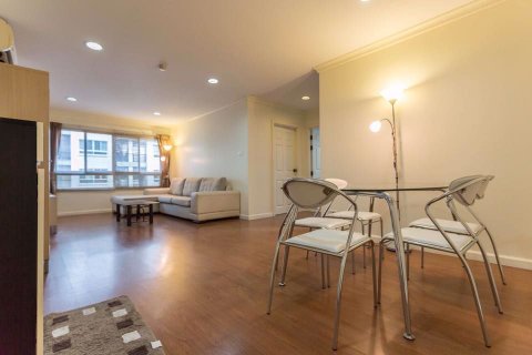 Condominio de 2 dormitorios en Watthana, Bangkok, Tailandia № 76306 - foto 5