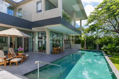 Casa de 5 dormitorios en Phuket, Tailandia № 131992