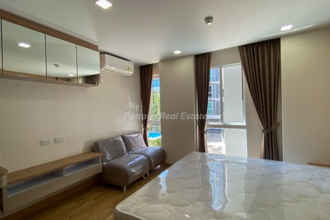 Condominio de 2 dormitorios en Jomtien Beach, Pattaya, Tailandia № 132219 - foto 13