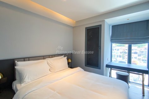 Condominio de 2 dormitorios en Bang Lamung, Tailandia № 132216 - foto 11