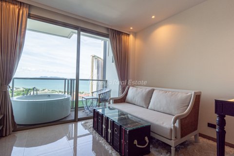 Condominio de 1 dormitorio en Bang Lamung, Tailandia № 132218 - foto 3