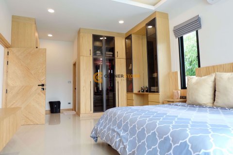 Estudio en Bang Lamung, Tailandia № 100347 - foto 12