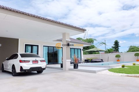 Estudio en Bang Lamung, Tailandia № 100347 - foto 3