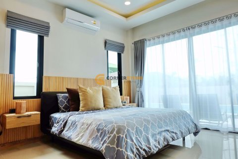 Estudio en Bang Lamung, Tailandia № 100347 - foto 14