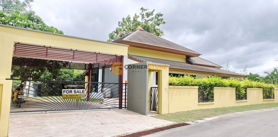 Estudio en Pattaya, Tailandia № 100344