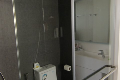 Condo in Hua Hin, Thailand, 3 bedrooms № 79286 - photo 12
