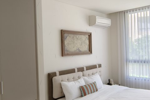 Condominio de 3 dormitorios en Hua Hin, Tailandia № 79289 - foto 11