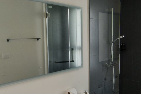 Condominio de 3 dormitorios en Hua Hin, Tailandia № 79289 - foto 15