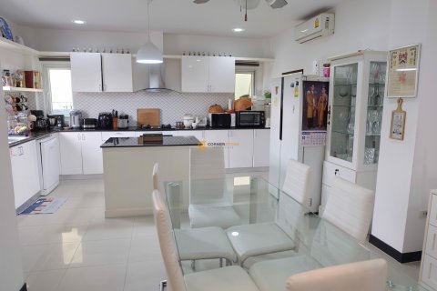 Estudio en Pattaya, Tailandia № 115750 - foto 9