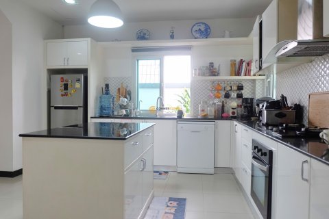 Estudio en Pattaya, Tailandia № 115750 - foto 12