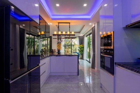 Estudio en Jomtien Beach, Pattaya, Tailandia № 115749 - foto 16