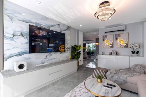 Estudio en Jomtien Beach, Pattaya, Tailandia № 115749 - foto 9